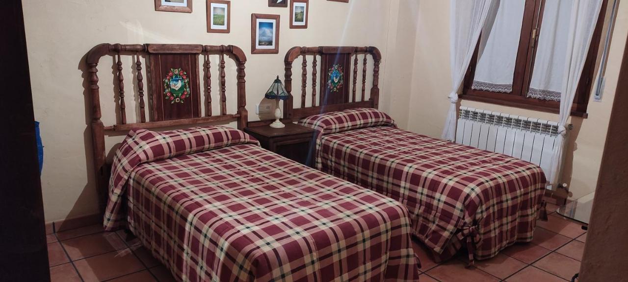 Casa Rural El Callejo Hinojosa de Duero Luaran gambar